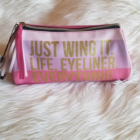 NWT* Kensie Makeup/ Accesories Bag* - Picture 7 of 7